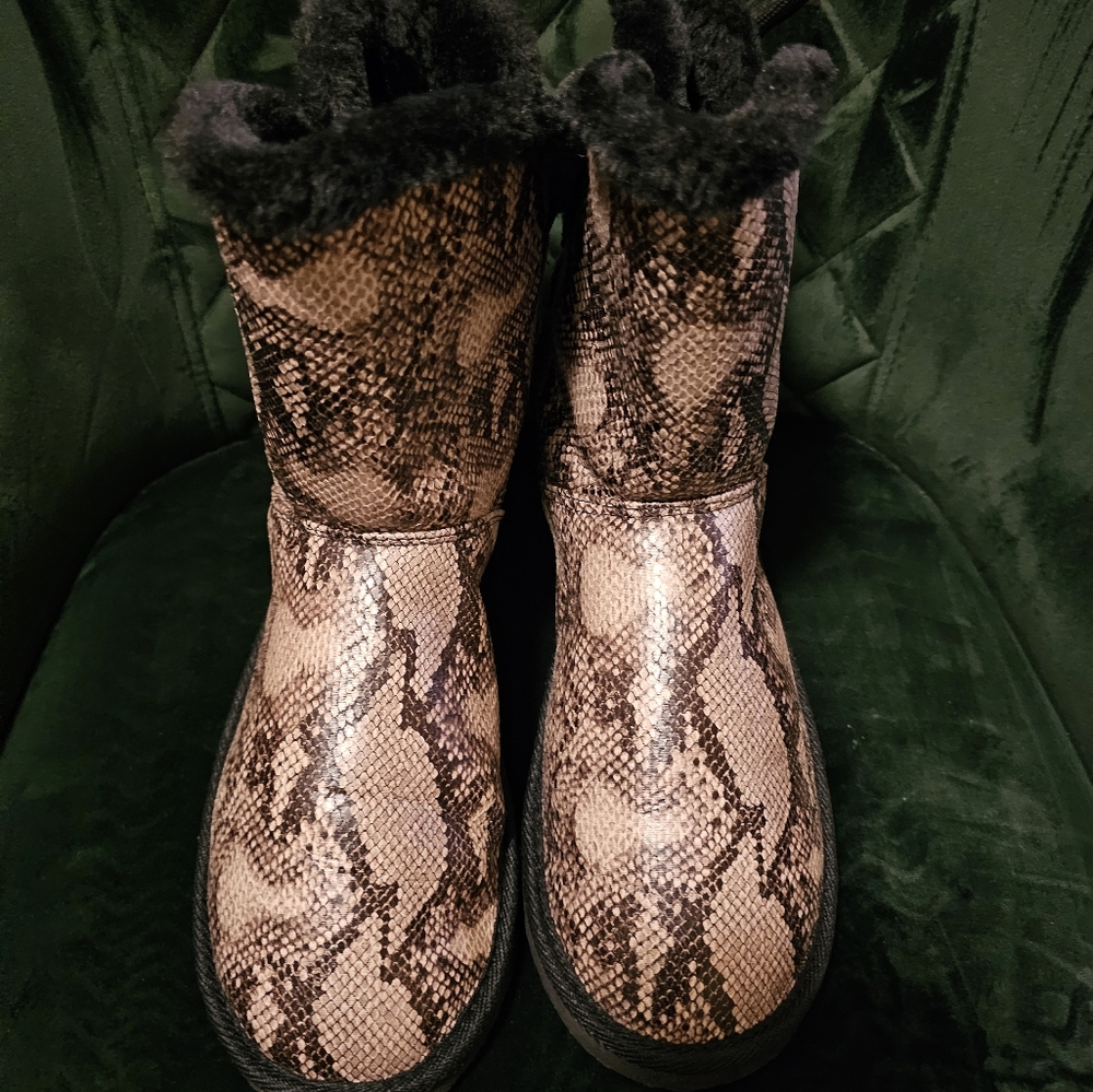 Snake Print Flat Booties